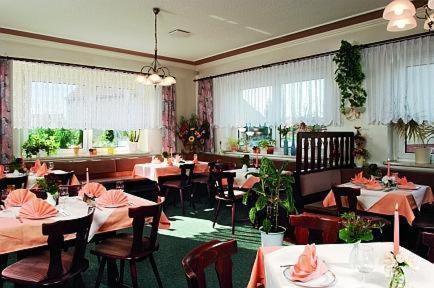 Landgasthof Sonneneck Listerfehrda Экстерьер фото